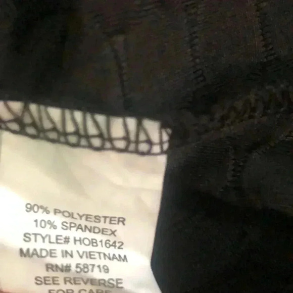 NYC petite large 1/2 zip top black with waffle texture - Picture 5 of 12